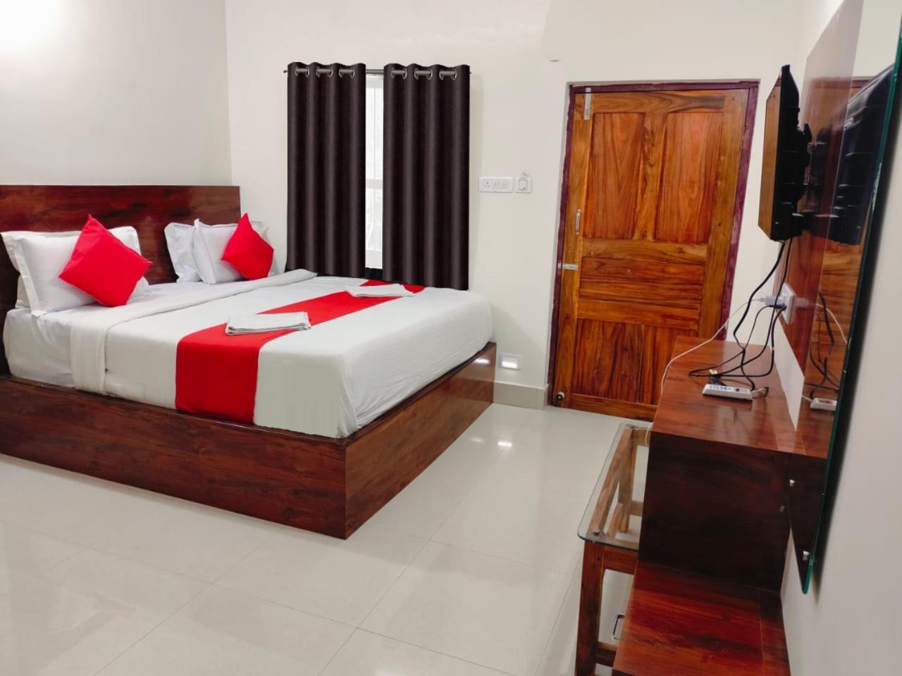 Hotel Sea Gold Пури Екстериор снимка